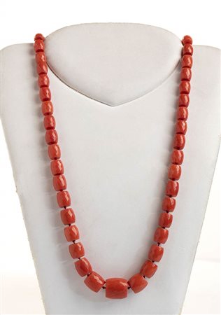 Collana in corallo Mediterraneo - Italia XX secolo