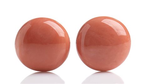 Coppia di bottoni  in corallo  Cerasuolo - Manifattura Guarracino, Torre del Greco   