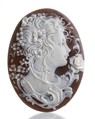 Cammeo su conchiglia Sardonica - Manifattura Guarracino, Torre del Greco    