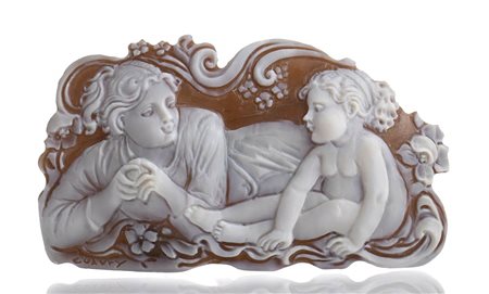 Cammeo su conchiglia Sardonica - Manifattura Guarracino, Torre del Greco    