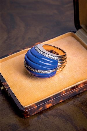 Anello in oro 18 Kt con lapislazzuli e diamanti