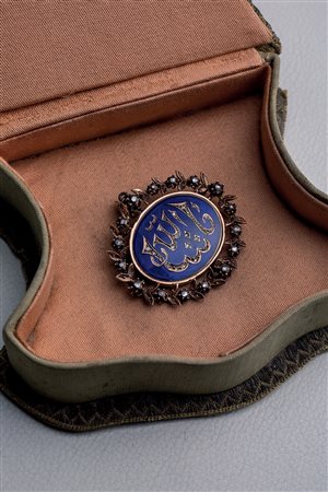 Ciondolo/spilla in oro 14 Kt