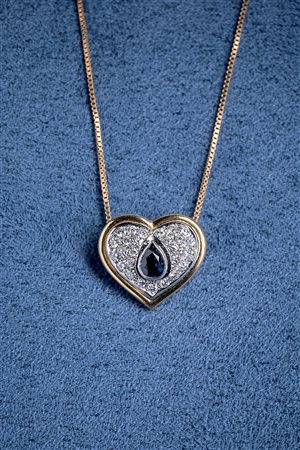 Girocollo e ciondolo in oro 18 Kt con zaffiro e diamanti
