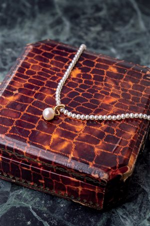 Girocollo di microperle