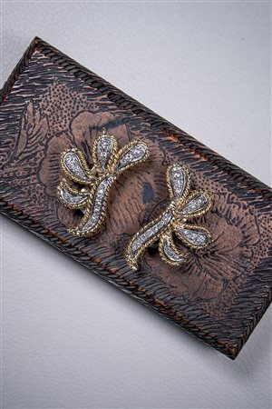 Orecchini in oro 18Kt con diamanti