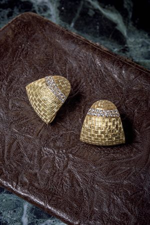 Orecchini in oro 18 Kt con diamanti