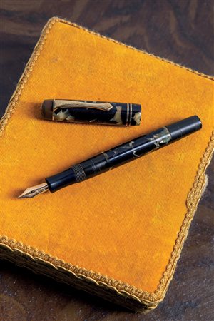 Kaweco, penna stilografica con pennino in oro 14 Kt