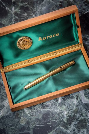 Aurora, penna stilografica