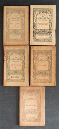 5 piccoli libri antichi con segni dell'eta' ma in buone condizioni con i...
