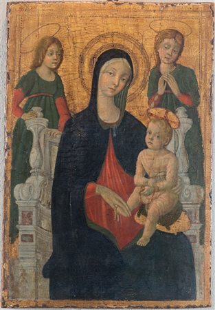 Maestro del XIX secolo. "Madonna in trono". Tempera su tavola a fondo oro. Cm...