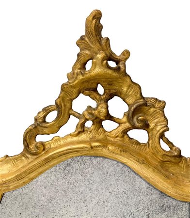 Piccola specchiera del XVII secolo,Luigi XV, in legno dorato epoca. Specchio...