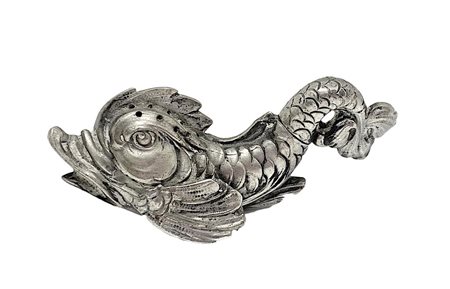 Saliera in argento a forma di tritone. Lunghezza cm 6