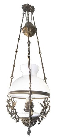 Lampadario in opaline, XIX Secolo. H cm 100, Diametro cm 28