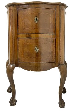 Comodino a due cassetti, fine XIX secolo. H cm 82x60x30.