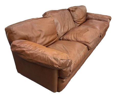 Divano 3 posti modello Poppy anni â€™60-â€™70. Tito Agnoli per poltrona frau....