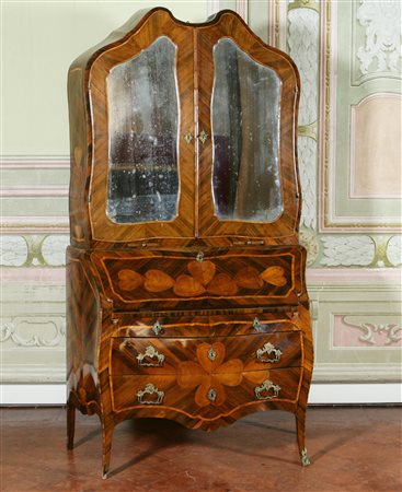 MANIFATTURA GENOVESE DEL XVIII SECOLO TRUMEAU genovese del 1760 - 65 circa...