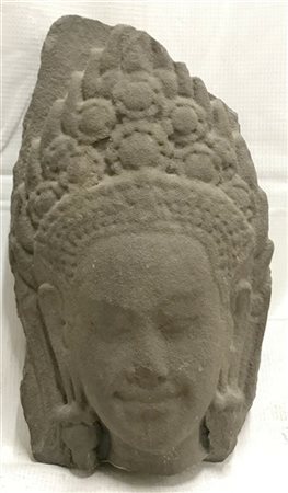 Manifattura Sud-Est Asiatico, Antica scultura in pietra, raffigurante testa di