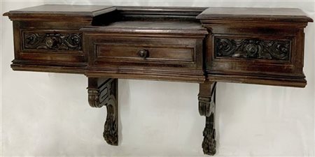 Mobile toilette pensile a tre cassetti con sostegni intagliati (cm 120x66x33) (