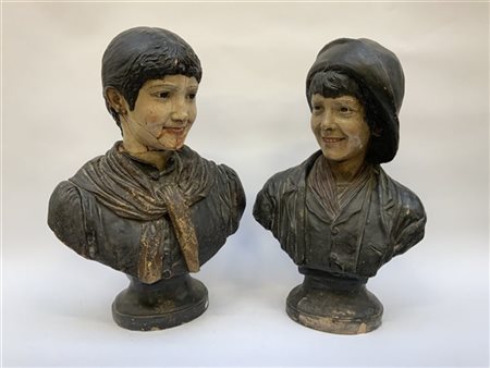 Arte del sec. XIX "Contadinelli" coppia di busti in terracotta decorati in poli