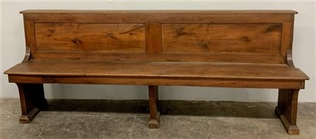 Coppia di panche da portico in legno con schienali pannellati, secolo XIX (cm 2