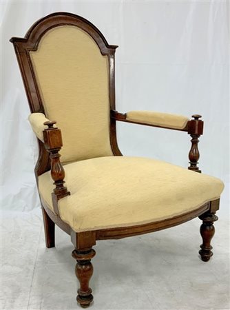 Poltrona con sostegni in legno tornito e schienale a scudo, rivestimenti in tes