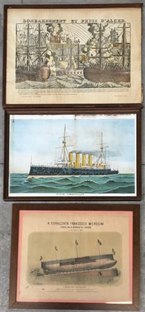 Lotto di tre stampe a colori raffiguranti navi e battaglia navale, in cornici (