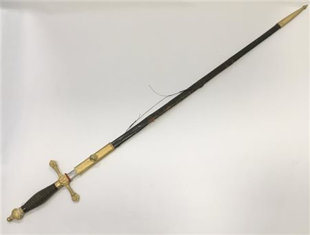 Gladio da dignitario del Regno di Spagna. Impugnatura in corno lavorato a torti