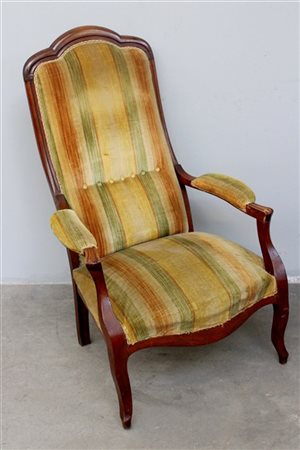 Poltrona con schienale e braccioli sagomati rivestiti in tessuto a righe, secol