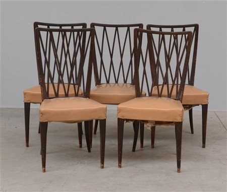 Lotto composto da cinque sedie con struttura in legno laccato marrone scuro, se