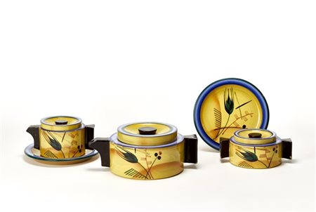 Scuola Romana
Parte di servizio composto da due piattini, zuccheriera, lattiera