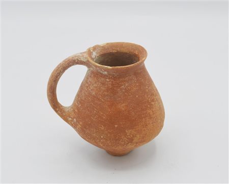 BROCCHETTA DATAZIONE: II-I millennio a.C. MATERIA E TECNICA: argilla depurata...