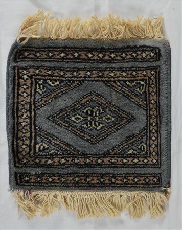 PICCOLO TAPPETO cm 36x30