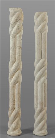 Coppia di colonne tortili e dritte da chiosco in 