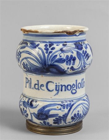 Albarello in ceramica bianca e blu, decorazione a 