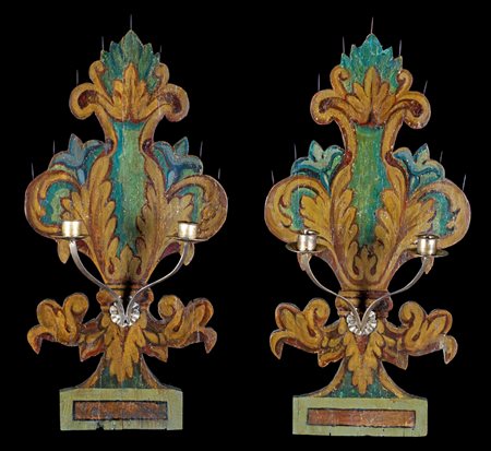 Coppia di porta palme in legno dipinto, XVIII secolo - con due braccetti...