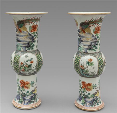 Coppia di vasi in porcellana, Cina 