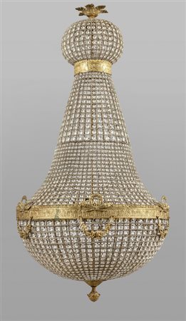 Grande lampadario a mongolfiera in bronzo con 