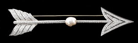 Spilla con diamanti e perla