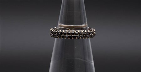 Anello eternity con diamanti 