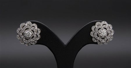 Orecchini con diamanti 