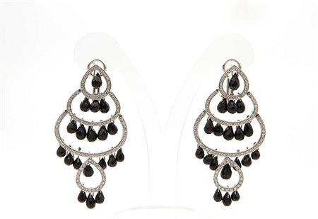 Orecchini pendenti in onice 