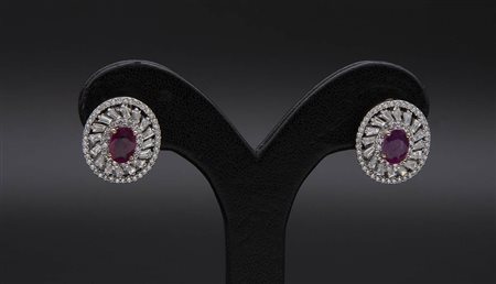 Orecchini con rubini e diamanti 