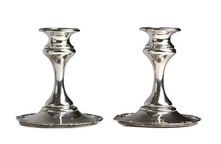 Coppia di candelieri inglesi in argento 925/1000 - Birmingham 1912, argentieri Mappin & Webb