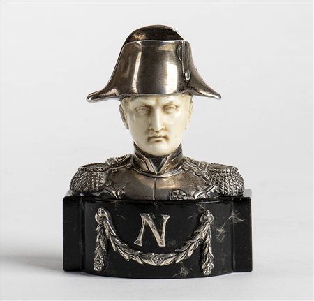 Scultura tedesca in argento e avorio - Hanau, argentieri B. Neresheimer & Sohne