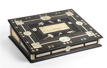 Scrittoio da viaggio italiano in ebano, avorio e osso - Lombardia XIX secolo