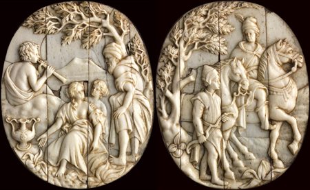 Coppia di placche francesi in avorio -  XVII secolo