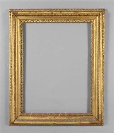 Grande cornice in legno intagliato e dorato, Roma 