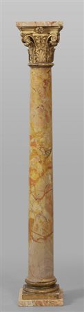Colonna in marmo<br>h.cm. 134