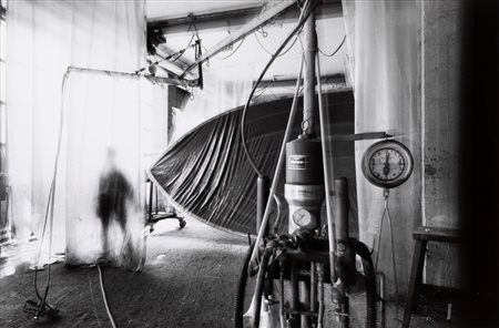 Mimmo Jodice (1934)  - Industria scafi in vetroresina, Baia - Napoli, years 1990