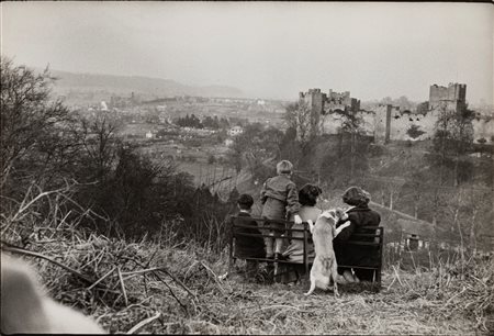 Henri Cartier-Bresson (1908-2004)  - England with figures, years 1940/1950